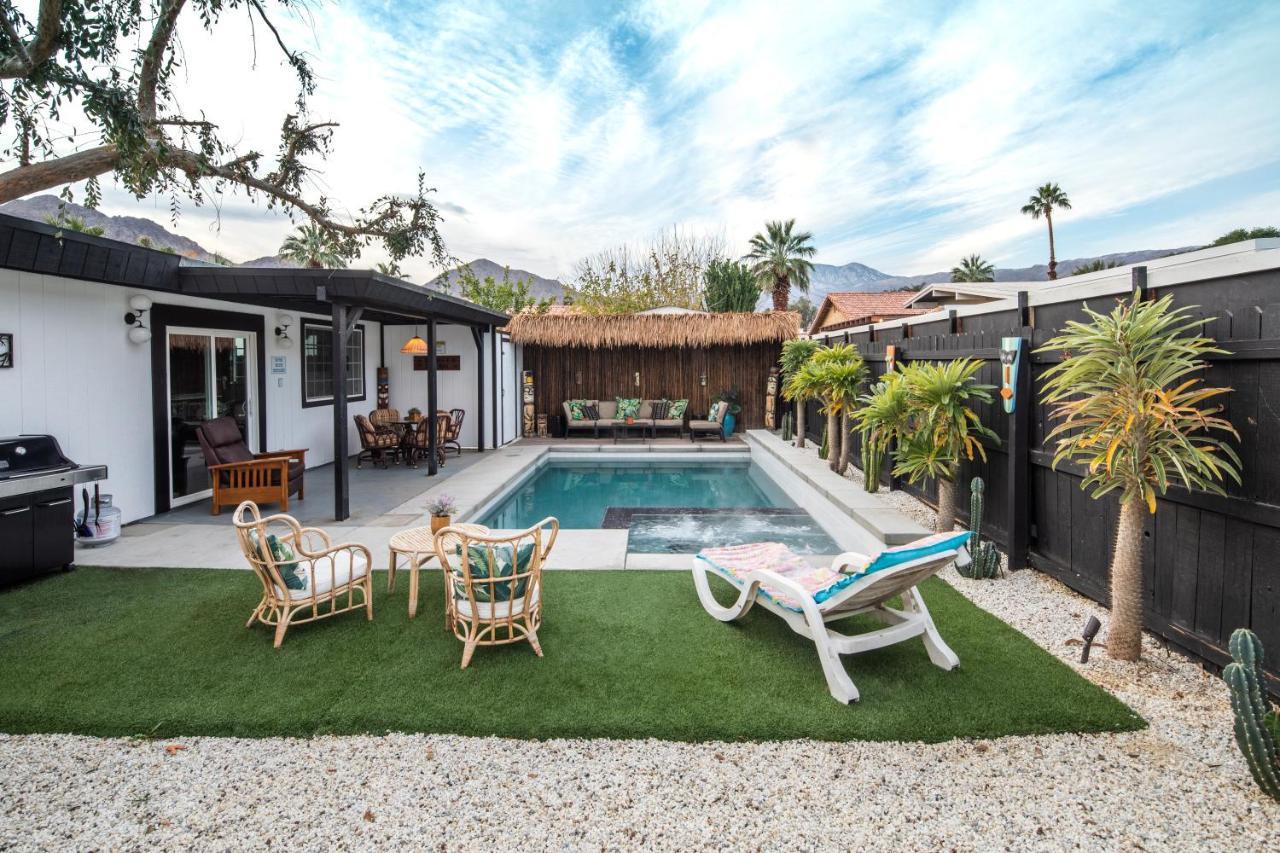 Mid-Century Modern Home In Beautiful ラキンタ エクステリア 写真